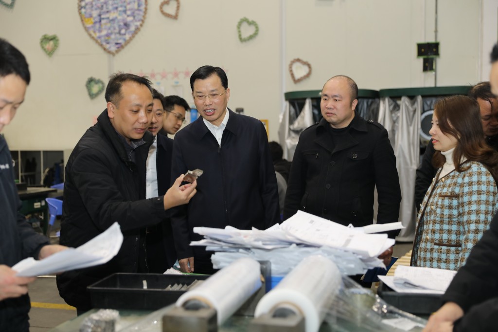 秦振衡督导调研企业复工复产